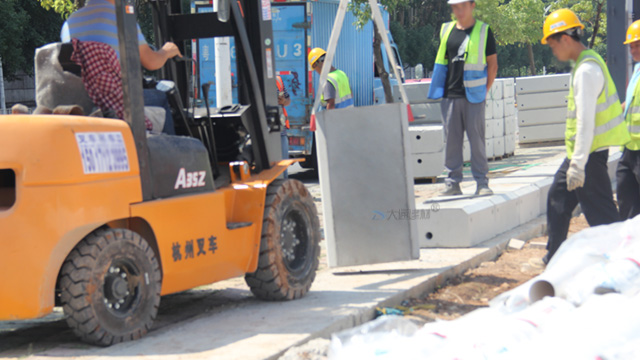 深圳鋼結構圍擋的圍擋基礎施工要求有哪些？